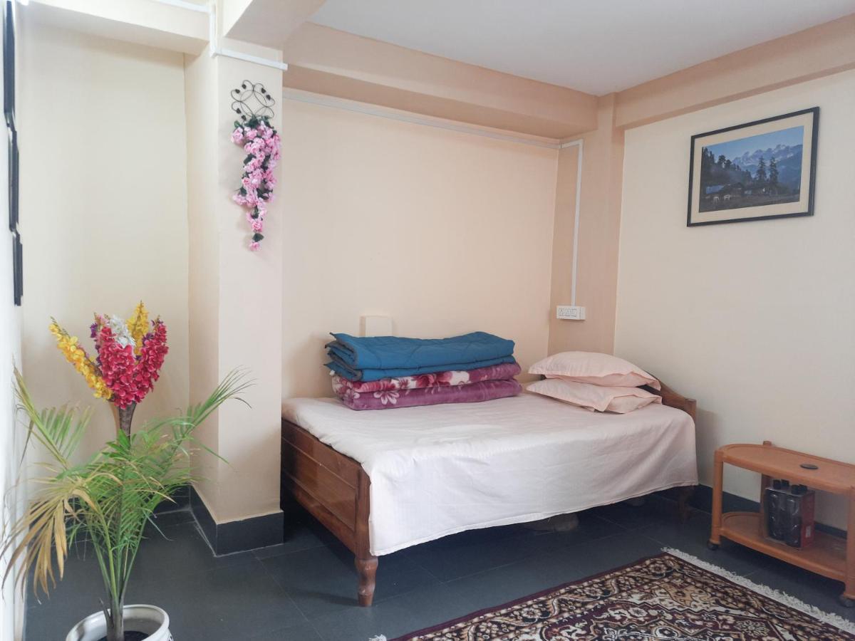 Neora Backpackers Hostel Darjeeling  Bagian luar foto